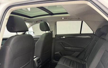 Volkswagen T-Roc I, 2022 год, 1 550 040 рублей, 18 фотография