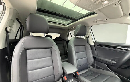 Volkswagen T-Roc I, 2022 год, 1 550 040 рублей, 22 фотография