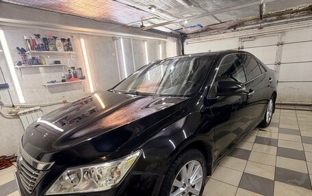 Toyota Camry, 2014 год, 1 350 000 рублей, 2 фотография