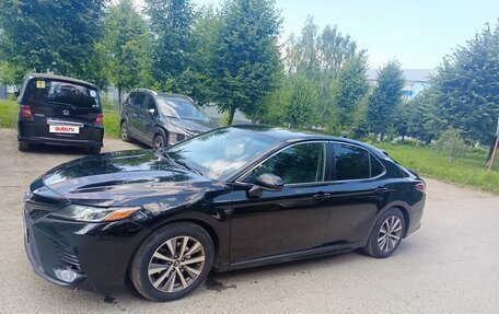 Toyota Camry, 2018 год, 2 650 000 рублей, 3 фотография