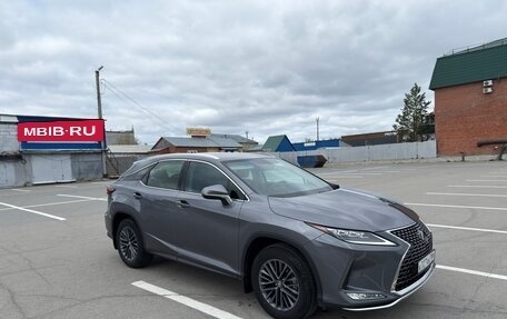 Lexus RX IV рестайлинг, 2020 год, 5 700 000 рублей, 3 фотография