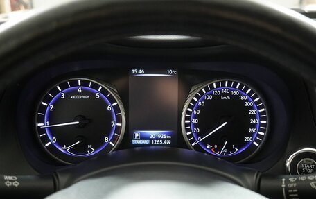 Infiniti Q50 I рестайлинг, 2016 год, 1 750 000 рублей, 14 фотография