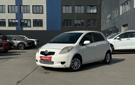 Toyota Vitz, 2005 год, 550 000 рублей, 1 фотография