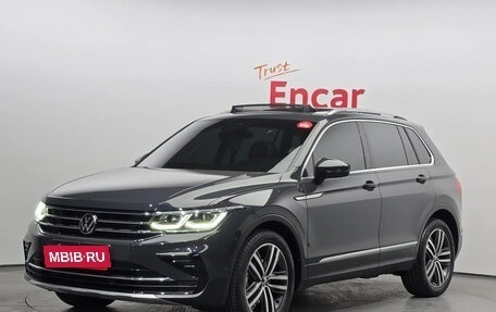 Volkswagen Tiguan II, 2023 год, 2 800 040 рублей, 1 фотография