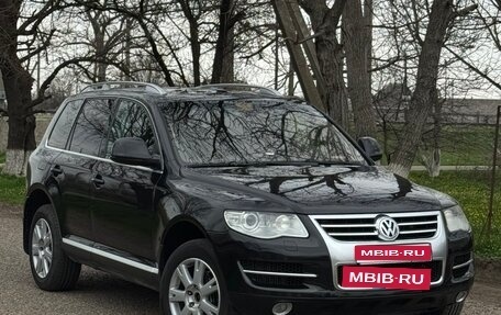 Volkswagen Touareg III, 2008 год, 1 450 000 рублей, 1 фотография