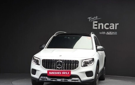 Mercedes-Benz GLB, 2022 год, 2 500 040 рублей, 3 фотография