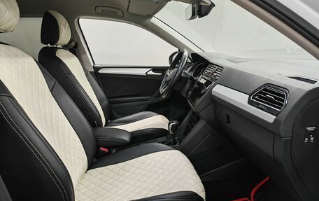 Volkswagen Tiguan II, 2021 год, 2 913 000 рублей, 9 фотография