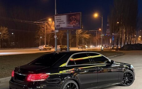 Mercedes-Benz E-Класс, 2013 год, 1 600 000 рублей, 2 фотография