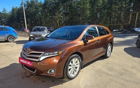 Toyota Venza I, 2013 год, 2 100 000 рублей, 2 фотография