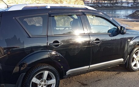 Mitsubishi Outlander III рестайлинг 3, 2008 год, 1 153 000 рублей, 4 фотография