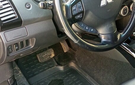 Mitsubishi Outlander III рестайлинг 3, 2008 год, 1 153 000 рублей, 13 фотография