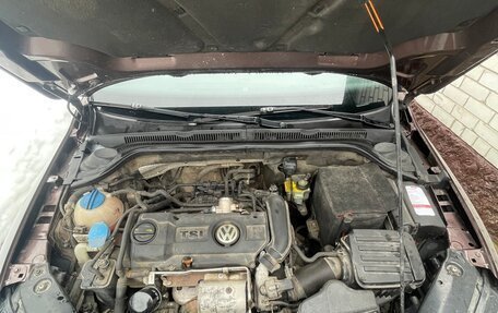 Volkswagen Jetta VI, 2014 год, 1 030 000 рублей, 22 фотография