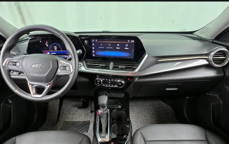 Chevrolet Trax, 2023 год, 1 636 040 рублей, 7 фотография