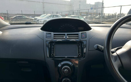 Toyota Vitz, 2005 год, 550 000 рублей, 3 фотография