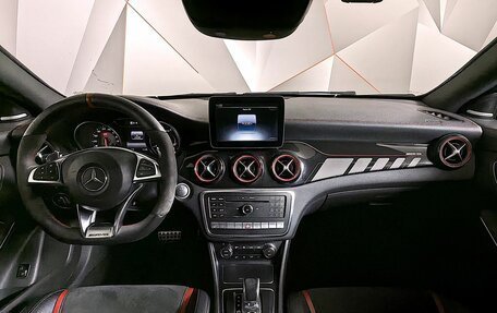 Mercedes-Benz CLA AMG, 2016 год, 2 495 000 рублей, 14 фотография