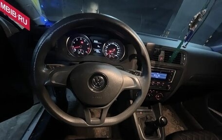 Volkswagen Jetta VI, 2015 год, 1 250 000 рублей, 5 фотография