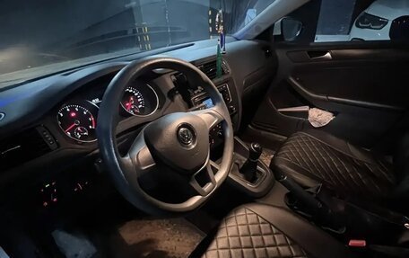 Volkswagen Jetta VI, 2015 год, 1 250 000 рублей, 11 фотография