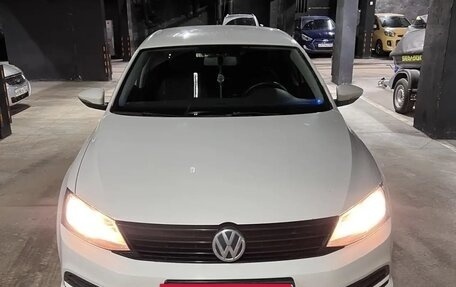 Volkswagen Jetta VI, 2015 год, 1 250 000 рублей, 10 фотография