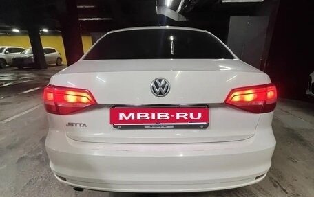 Volkswagen Jetta VI, 2015 год, 1 250 000 рублей, 13 фотография