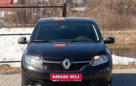 Renault Logan II, 2015 год, 895 000 рублей, 2 фотография