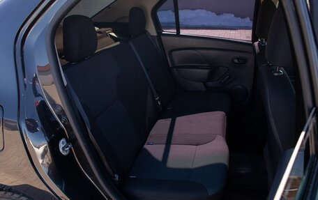 Renault Logan II, 2015 год, 895 000 рублей, 30 фотография