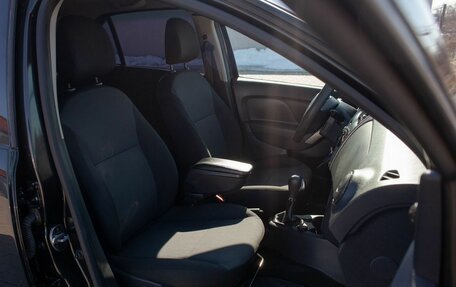 Renault Logan II, 2015 год, 895 000 рублей, 29 фотография