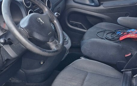 Peugeot Partner II рестайлинг 2, 2010 год, 385 000 рублей, 5 фотография