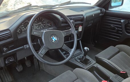 BMW 3 серия, 1991 год, 1 200 000 рублей, 6 фотография