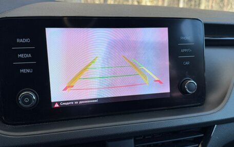 Skoda Rapid II, 2021 год, 2 100 000 рублей, 16 фотография