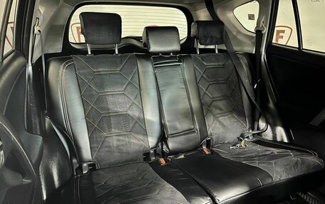 Toyota RAV4, 2015 год, 1 649 000 рублей, 15 фотография