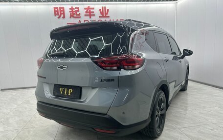 Chevrolet Orlando, 2022 год, 1 540 000 рублей, 4 фотография