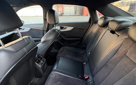 Audi A4, 2015 год, 2 200 000 рублей, 21 фотография