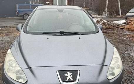 Peugeot 308 II, 2011 год, 450 000 рублей, 1 фотография