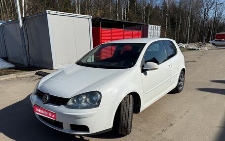 Volkswagen Golf V, 2003 год, 360 000 рублей, 1 фотография