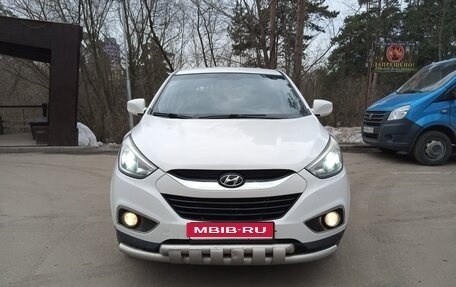 Hyundai ix35 I рестайлинг, 2013 год, 1 030 000 рублей, 1 фотография