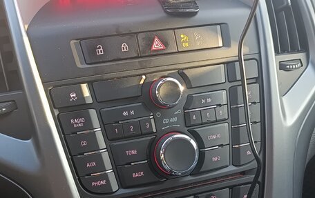 Opel Astra J, 2012 год, 800 000 рублей, 1 фотография