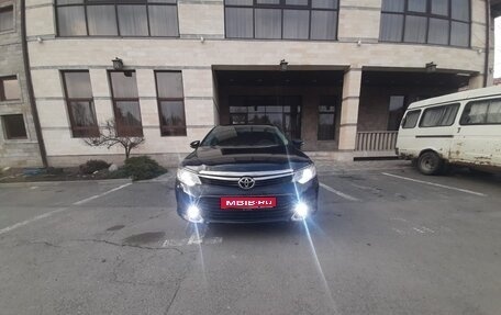 Toyota Camry, 2016 год, 1 780 000 рублей, 1 фотография