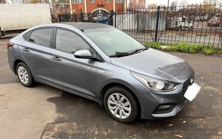 Hyundai Solaris II рестайлинг, 2017 год, 1 130 000 рублей, 1 фотография