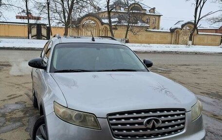 Infiniti FX I, 2002 год, 650 000 рублей, 3 фотография