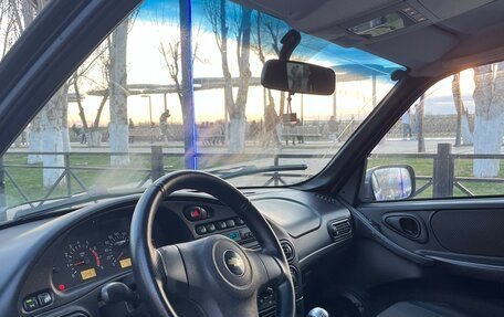 Chevrolet Niva I рестайлинг, 2010 год, 490 000 рублей, 10 фотография