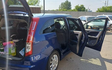 Honda Stream II, 2010 год, 1 200 000 рублей, 5 фотография