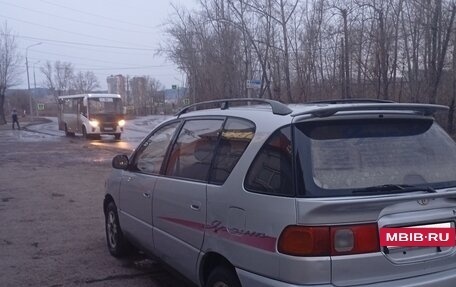 Toyota Ipsum II, 1996 год, 550 000 рублей, 6 фотография