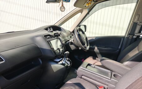 Nissan Serena IV, 2014 год, 1 300 000 рублей, 7 фотография