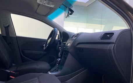 Volkswagen Polo VI (EU Market), 2017 год, 1 240 000 рублей, 13 фотография