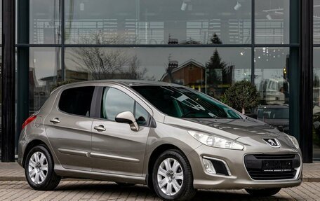 Peugeot 308 II, 2012 год, 695 000 рублей, 3 фотография