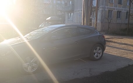 Opel Astra J, 2012 год, 800 000 рублей, 10 фотография