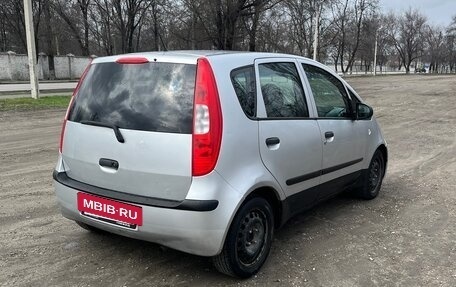 Mitsubishi Colt VI рестайлинг, 2004 год, 320 000 рублей, 3 фотография