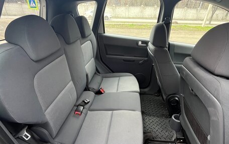 Mitsubishi Colt VI рестайлинг, 2004 год, 320 000 рублей, 11 фотография