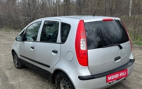 Mitsubishi Colt VI рестайлинг, 2004 год, 320 000 рублей, 5 фотография