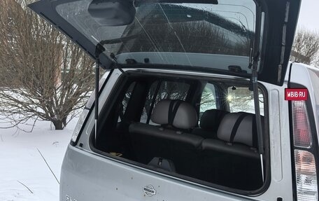 Nissan Cube II, 2001 год, 170 000 рублей, 7 фотография